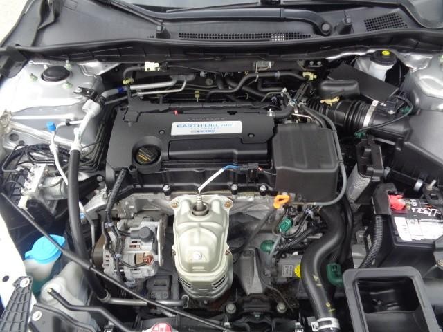 2015 Honda Accord Sedan LX image 07