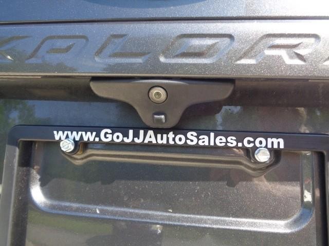 2018 Ford Explorer XLT image 05