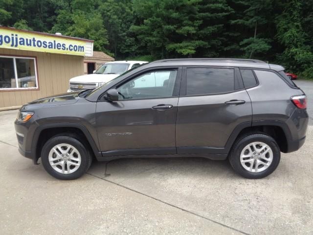 2018 Jeep Compass 4WD Sport image 01