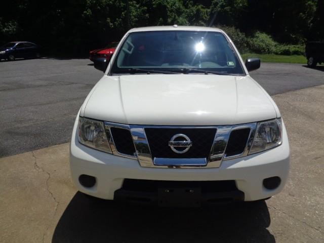2018 Nissan Frontier SV V6 image 03