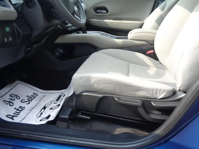 2017 Honda HR-V LX image 14