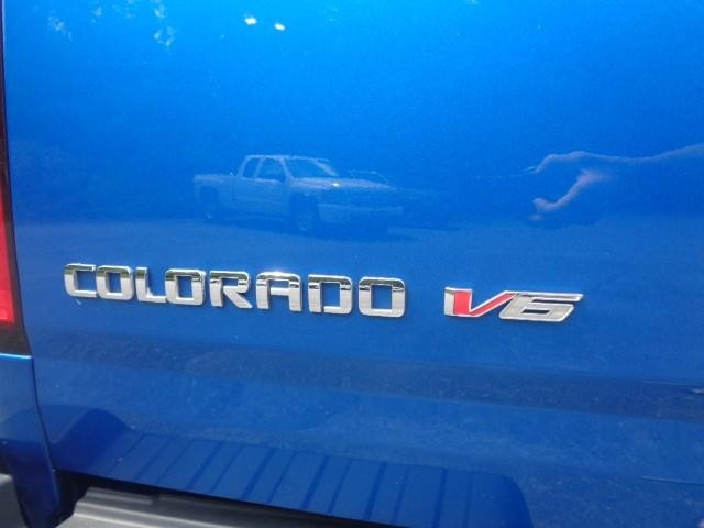 2018 Chevrolet Colorado 2WD LT Crew Cab image 03