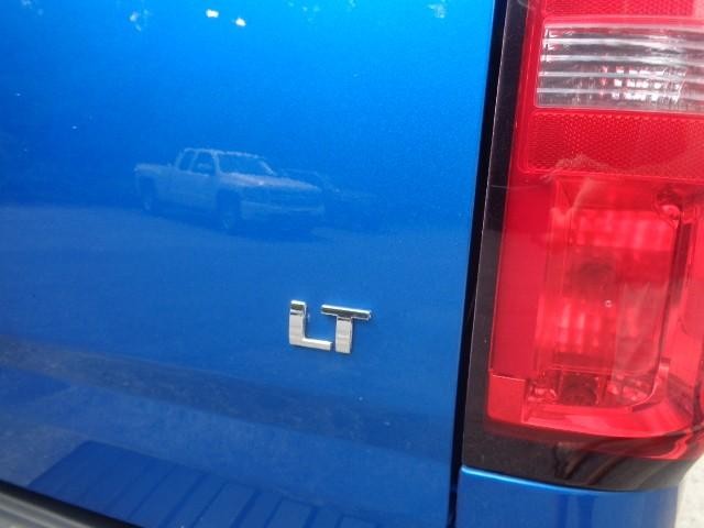 2018 Chevrolet Colorado 2WD LT Crew Cab image 05