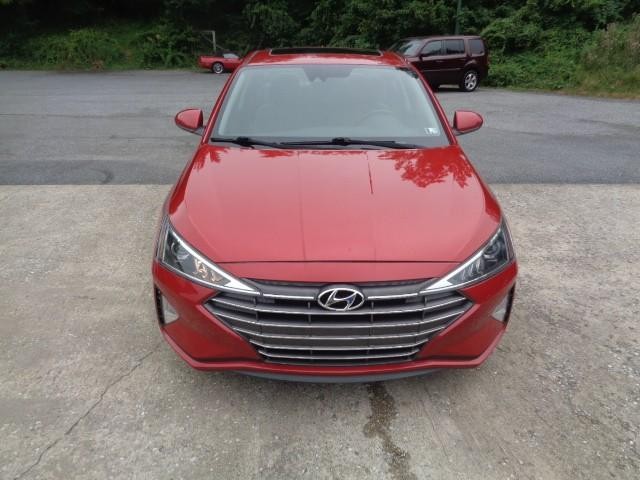 2019 Hyundai Elantra Value Edition image 03