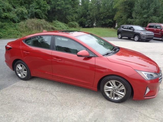 2019 Hyundai Elantra Value Edition image 04