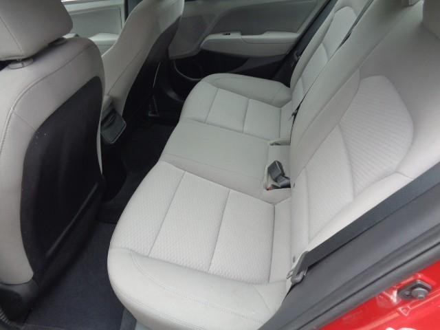 2019 Hyundai Elantra Value Edition image 11
