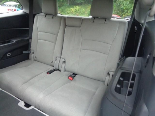 2018 Honda Pilot EX image 10