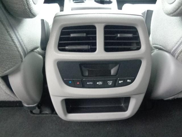2018 Honda Pilot EX image 12