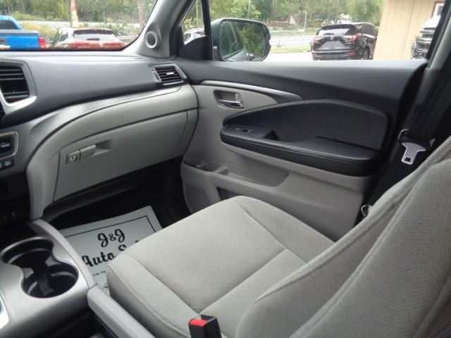 2018 Honda Pilot EX image 13