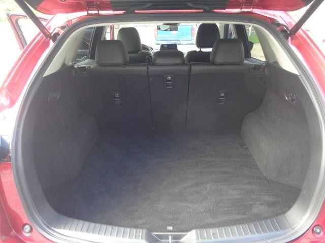 2019 Mazda CX-5 Touring image 13