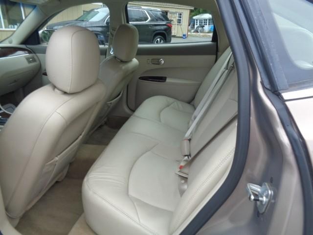 2007 Buick LaCrosse CXL image 06
