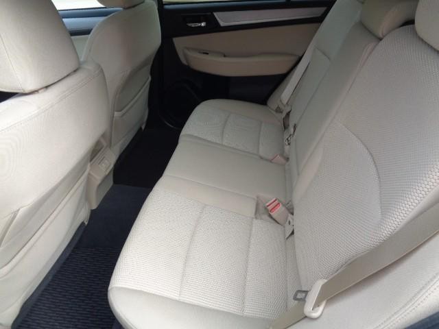 2019 Subaru Outback Premium image 12