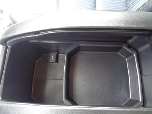 2015 Toyota Highlander AWD 4dr V6 LE (Natl) image 23