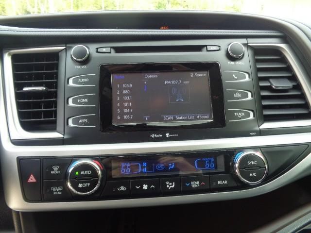 2015 Toyota Highlander AWD 4dr V6 LE (Natl) image 26