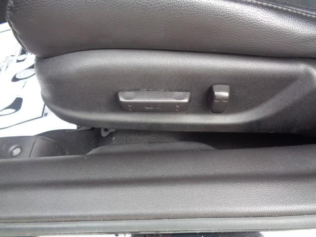 2014 Acura ILX Tech Pkg image 09