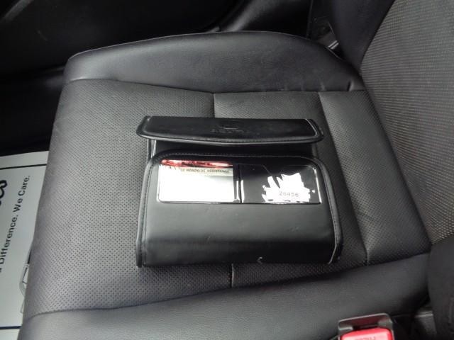 2014 Acura ILX Tech Pkg image 18