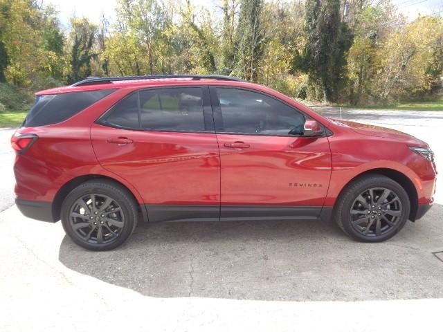 2022 Chevrolet Equinox RS photo 3