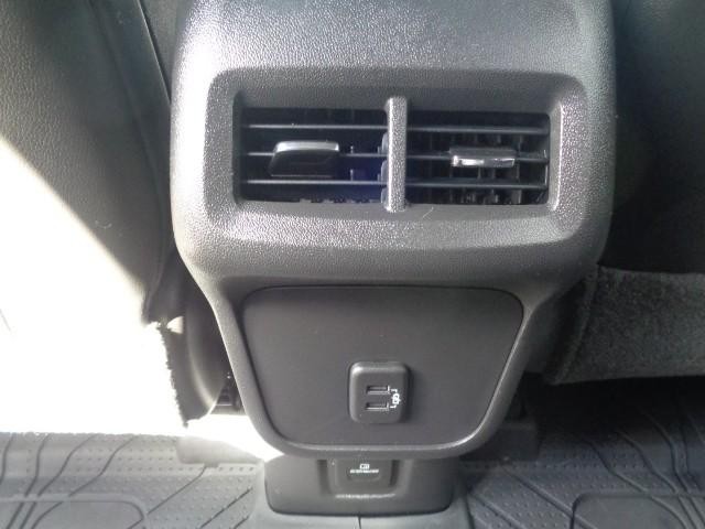 2022 Chevrolet Equinox RS image 13