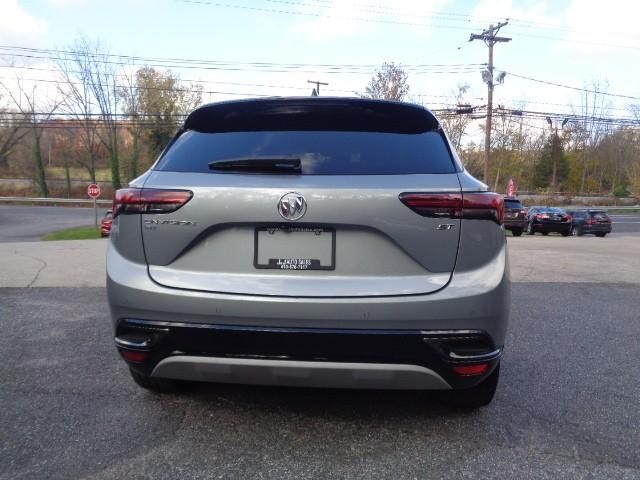 2023 Buick Envision Essence photo 3