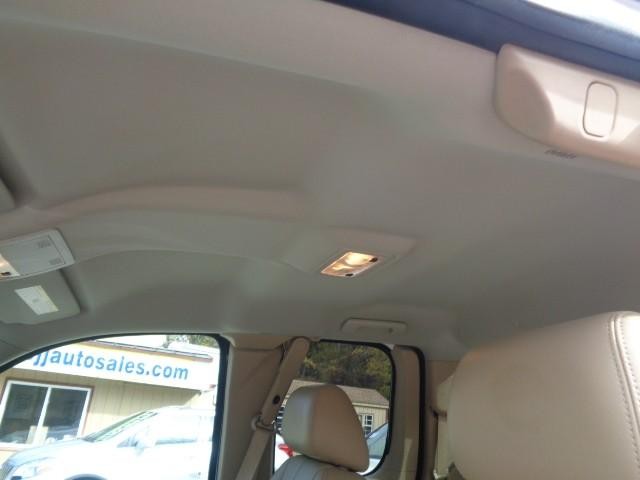 2012 Chevrolet Silverado 1500 4WD LTZ Ext Cab image 15