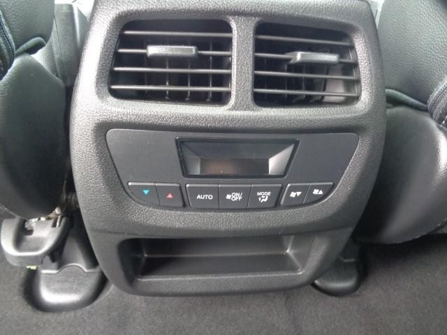 2017 Honda Pilot EX-L image 13