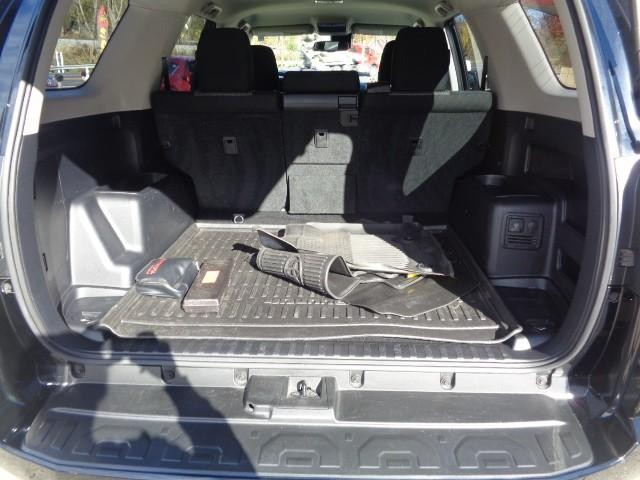 2023 Toyota 4Runner SR5 image 05