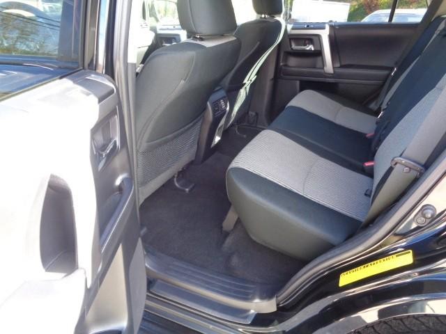 2023 Toyota 4Runner SR5 image 09