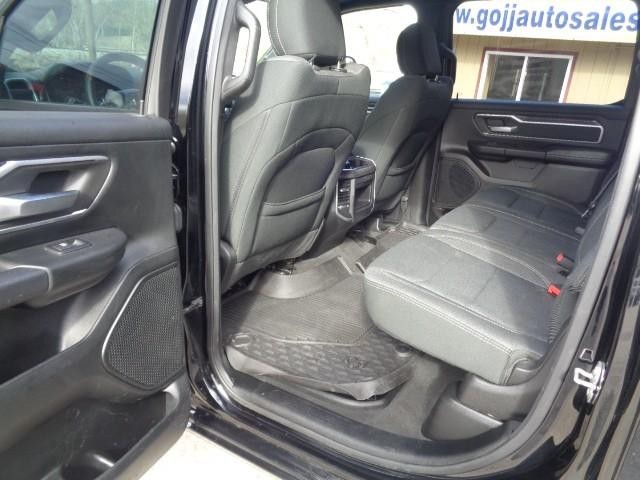 2020 Ram 1500 4WD Big Horn Crew Cab image 10