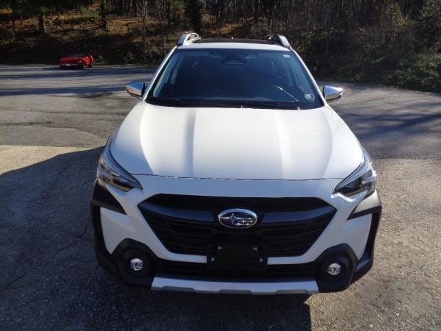 2023 Subaru Outback Touring XT photo 3