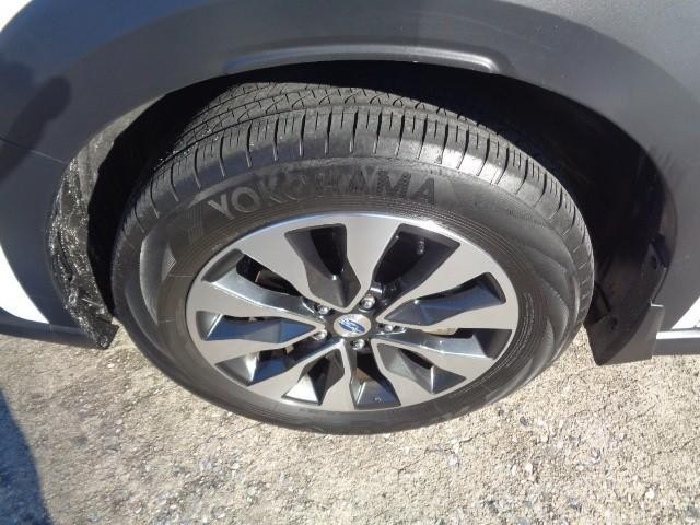 2023 Subaru Outback Touring XT image 06