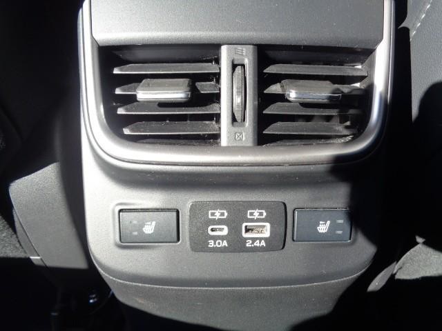 2023 Subaru Outback Touring XT image 12