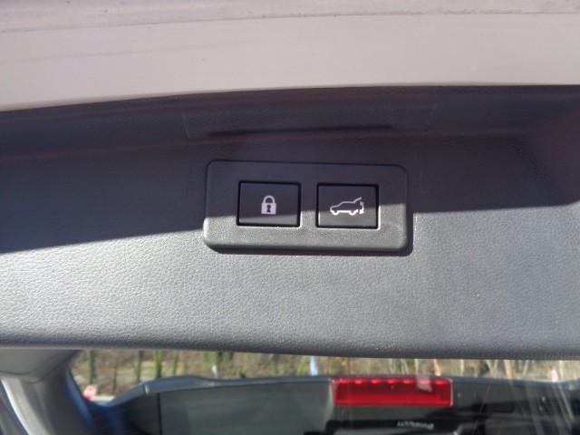 2023 Subaru Outback Touring XT image 14