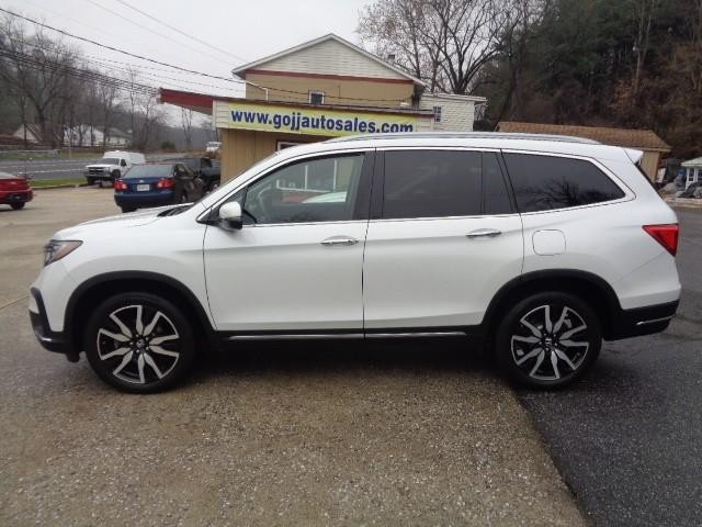 2020 Honda Pilot Touring 8-Passenger image 01