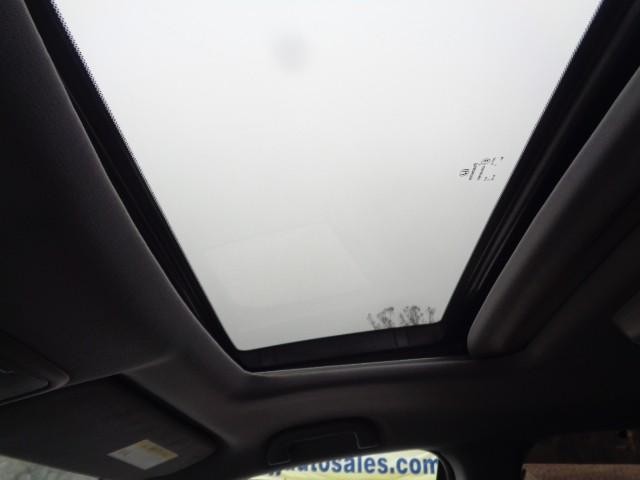 2020 Honda Pilot Touring 8-Passenger image 26