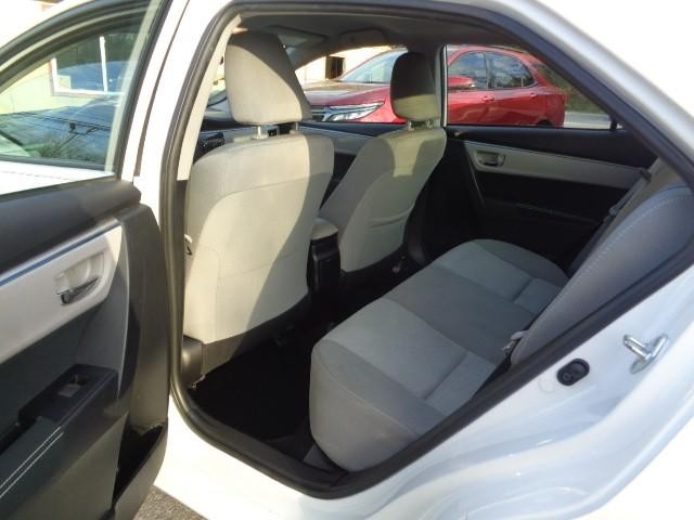 2016 Toyota Corolla 4dr Sdn (Natl) image 06