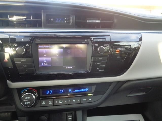 2016 Toyota Corolla 4dr Sdn (Natl) image 15