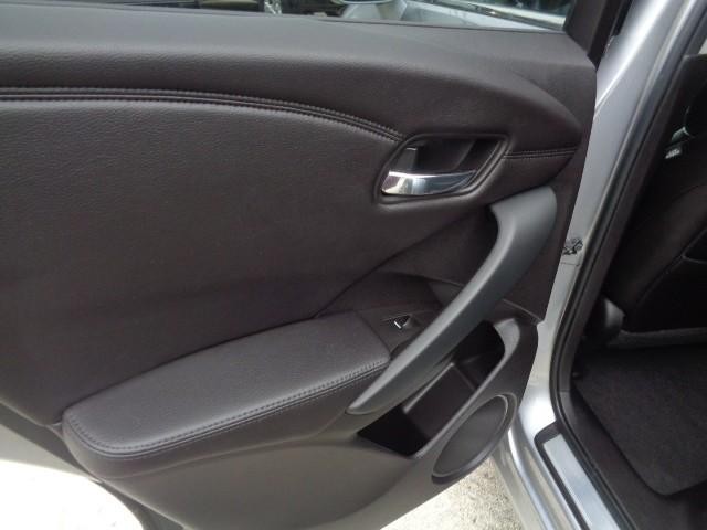 2018 Acura RDX AWD w/Advance Pkg image 11