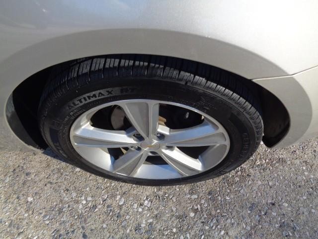 2014 Chevrolet Cruze 2LT image 05