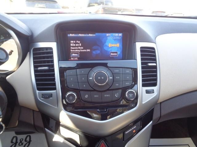 2014 Chevrolet Cruze 2LT image 16