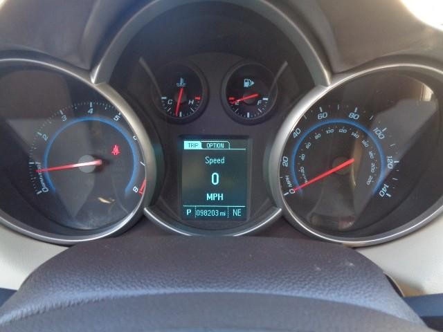 2014 Chevrolet Cruze 2LT image 18