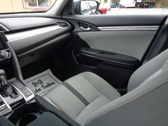 2017 Honda Civic Sedan EX image 09