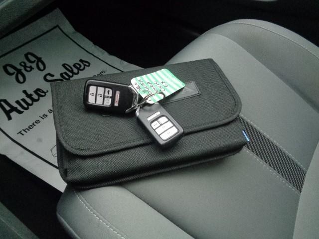 2017 Honda Civic Sedan EX image 19