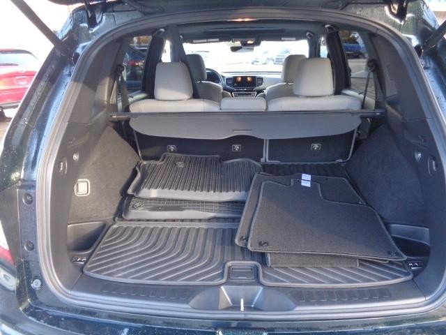 2019 Honda Passport Touring image 14