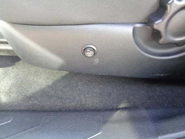 2017 Toyota Tacoma 4WD TRD Off Road Double Cab image 20