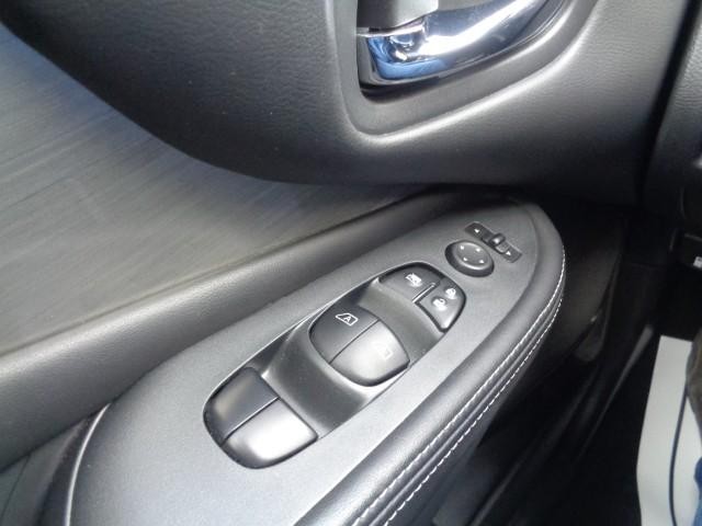 2018 Nissan Murano S image 11