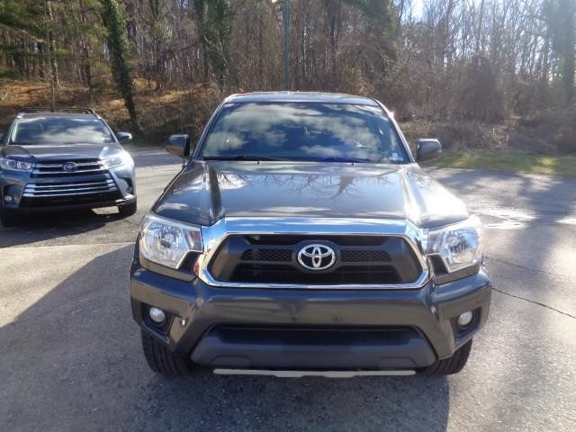 2015 Toyota Tacoma 4WD Double Cab V6 (Natl) image 03