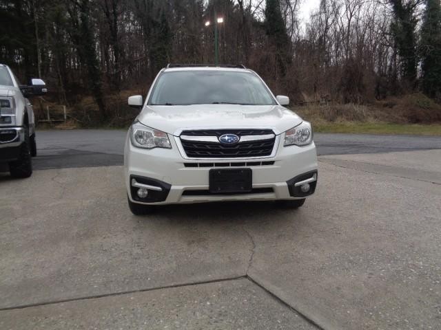 2018 Subaru Forester Limited image 02