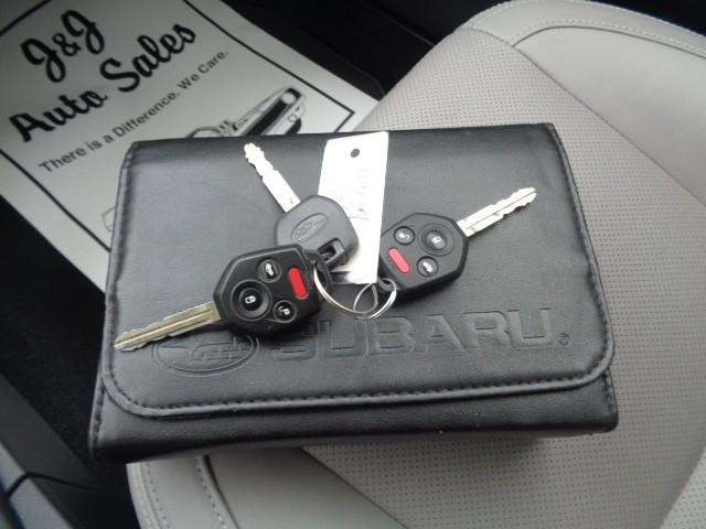 2018 Subaru Forester Limited image 27