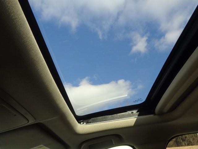 2019 Honda CR-V EX-L image 19