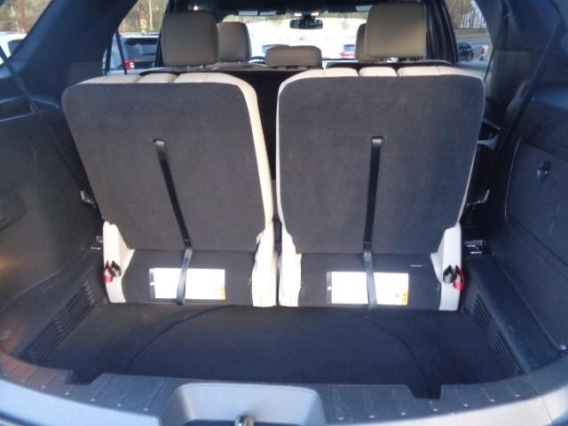 2018 Ford Explorer XLT image 07